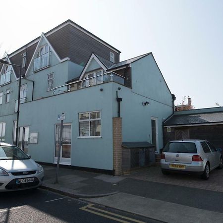 Apartamento The Estuary View Thorpe Bay Exterior foto
