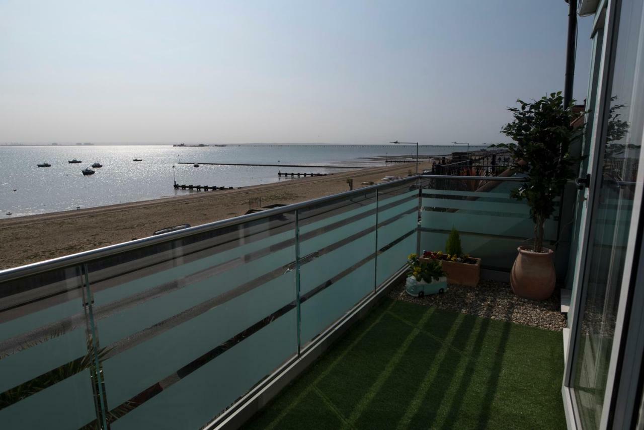 Apartamento The Estuary View Thorpe Bay Exterior foto